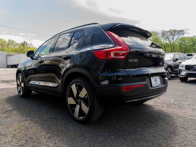 2024 Volvo XC40 Recharge Pure Electric Plus