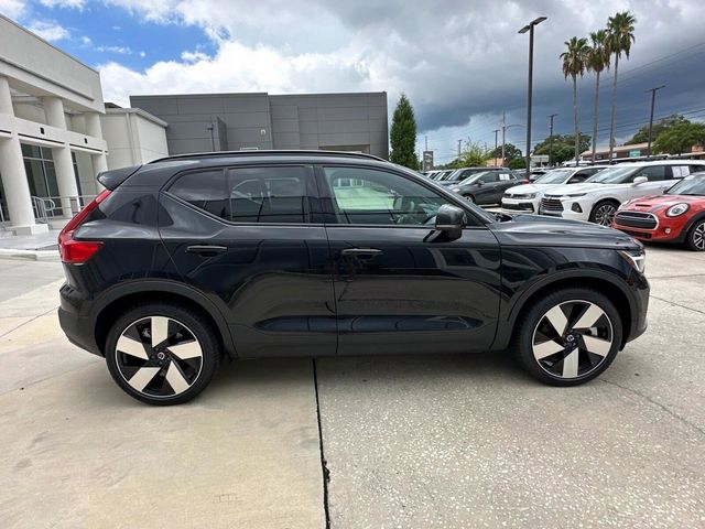 2024 Volvo XC40 Recharge Pure Electric Ultimate