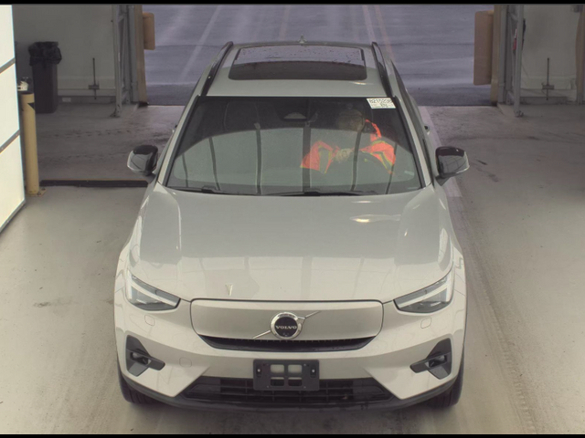 2024 Volvo XC40 Recharge Pure Electric Ultimate