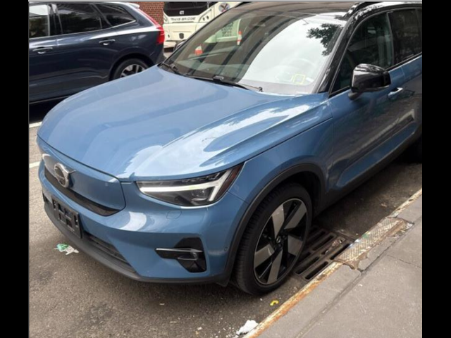 2024 Volvo XC40 Recharge Pure Electric Ultimate