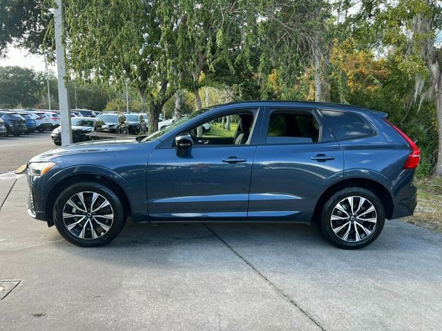 2024 Volvo XC60 Plus Dark Theme