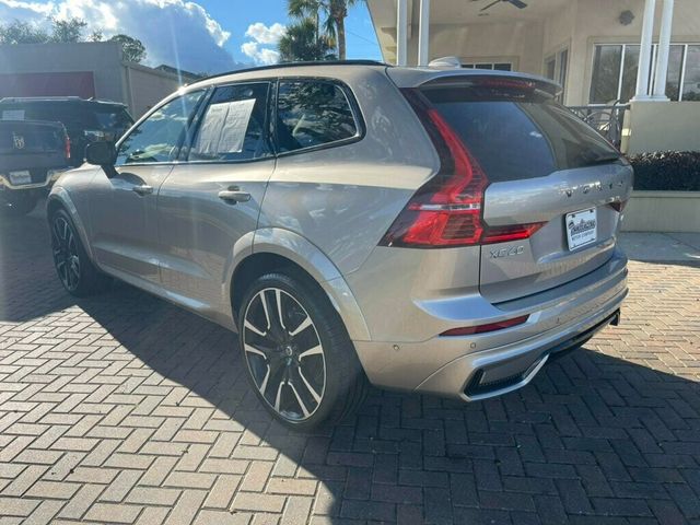 2024 Volvo XC60 Ultimate Dark Theme