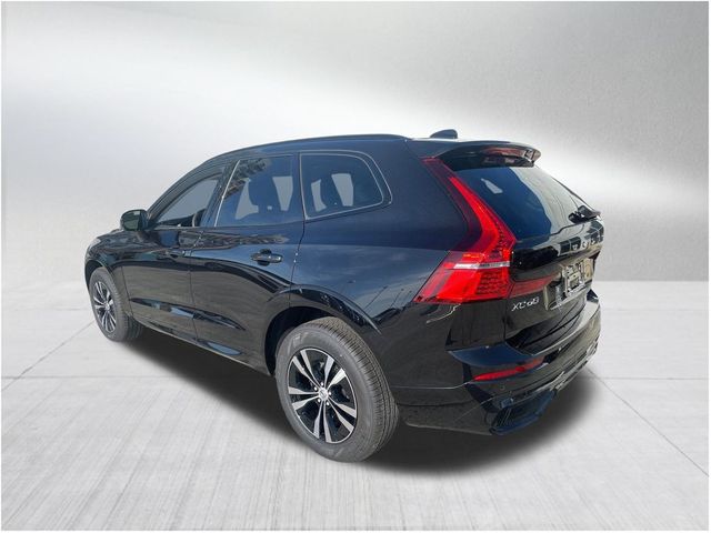 2024 Volvo XC60 Core Dark Theme