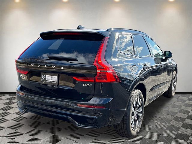 2024 Volvo XC60 Core Dark Theme