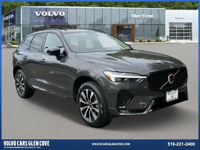 2024 Volvo XC60 Core Dark Theme