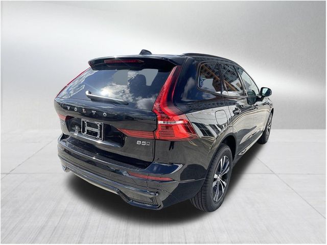 2024 Volvo XC60 Core Dark Theme