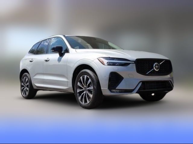 2024 Volvo XC60 Core Dark Theme