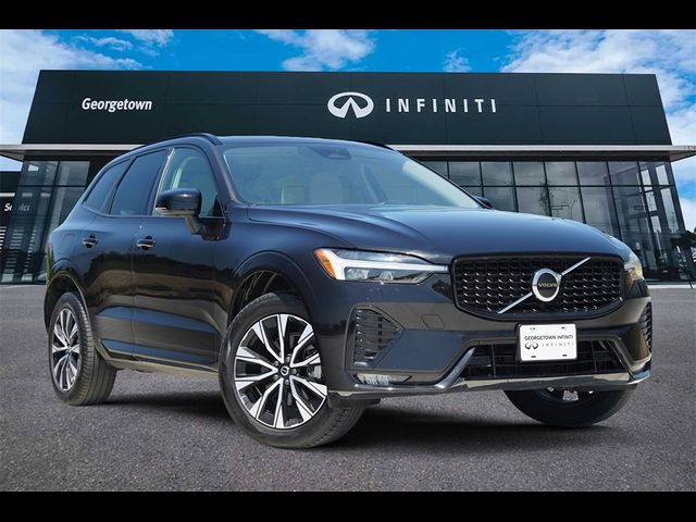 2024 Volvo XC60 Core Dark Theme