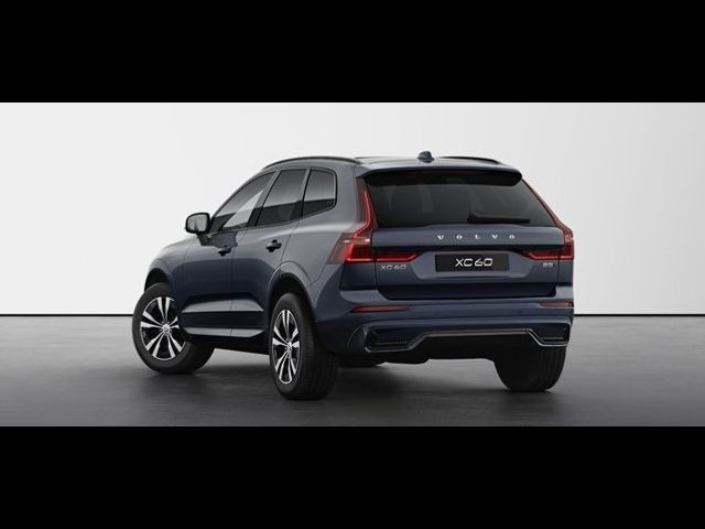 2024 Volvo XC60 Core Dark Theme