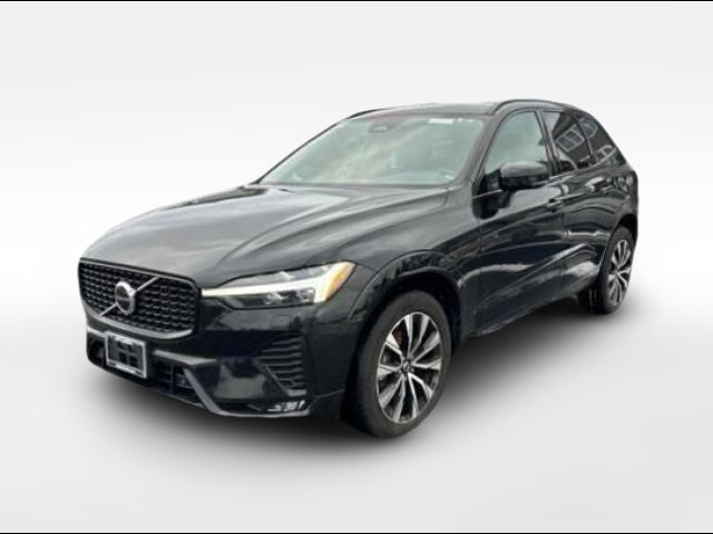 2024 Volvo XC60 Core Dark Theme