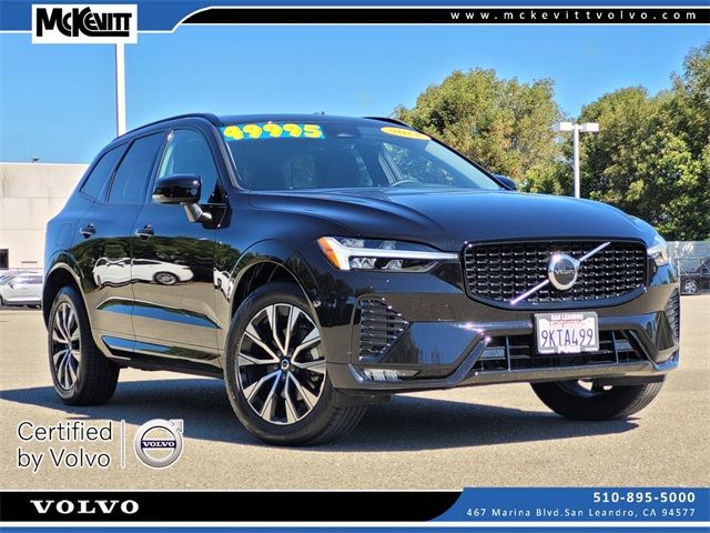 2024 Volvo XC60 Core Dark Theme