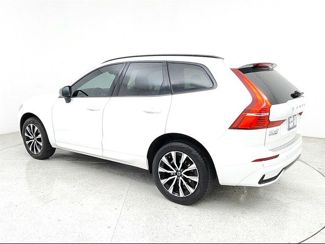 2024 Volvo XC60 Core Dark Theme