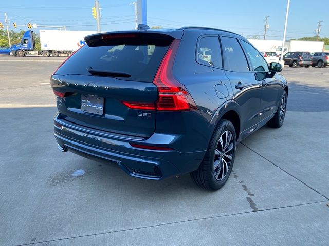 2024 Volvo XC60 Core Dark Theme