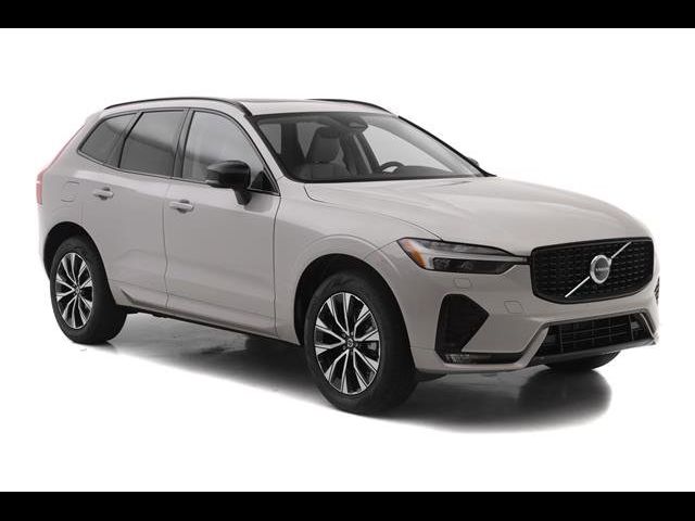 2024 Volvo XC60 Core Dark Theme