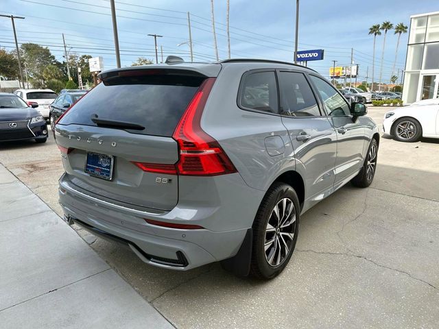 2024 Volvo XC60 Core Dark Theme