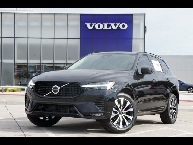 2024 Volvo XC60 Core Dark Theme