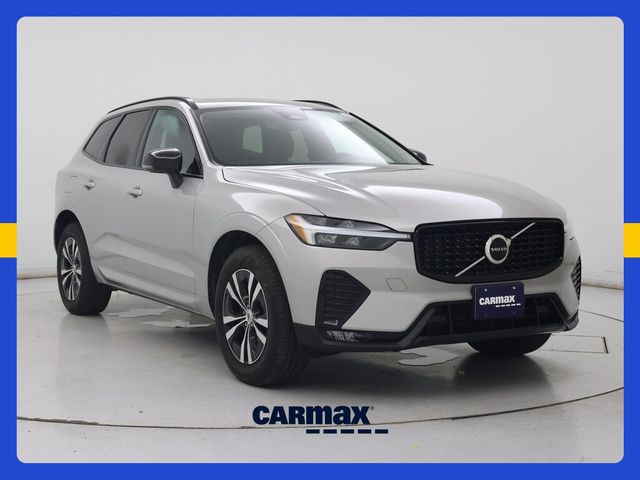 2024 Volvo XC60 Core Dark Theme