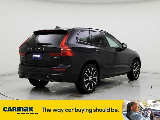 2024 Volvo XC60 Plus Dark Theme