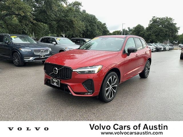 2024 Volvo XC60 Plus Dark Theme