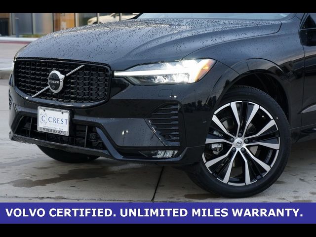 2024 Volvo XC60 Plus Dark Theme