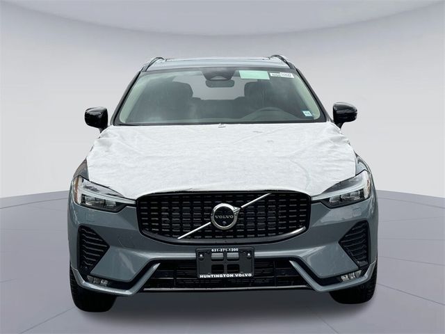 2024 Volvo XC60 Plus Dark Theme