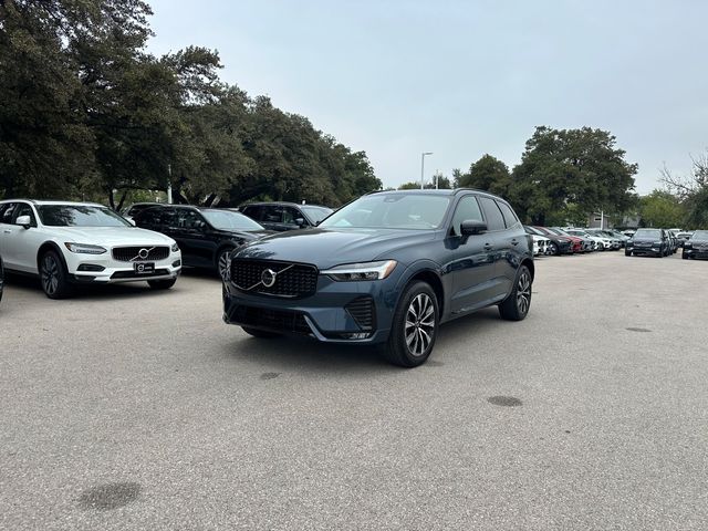 2024 Volvo XC60 Plus Dark Theme