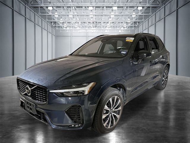 2024 Volvo XC60 Plus Dark Theme