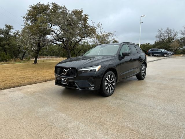 2024 Volvo XC60 Plus Dark Theme