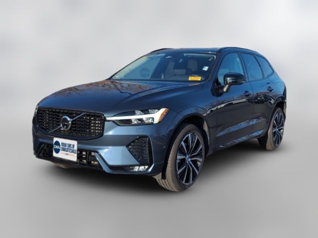 2024 Volvo XC60 Plus Dark Theme