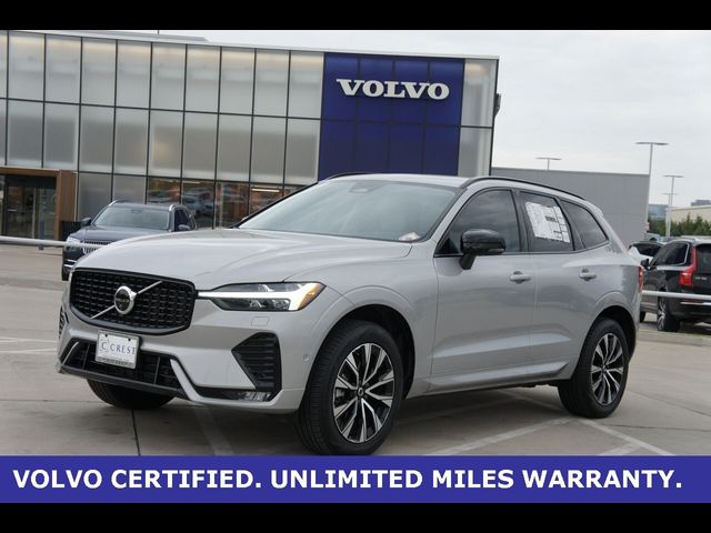 2024 Volvo XC60 Plus Dark Theme