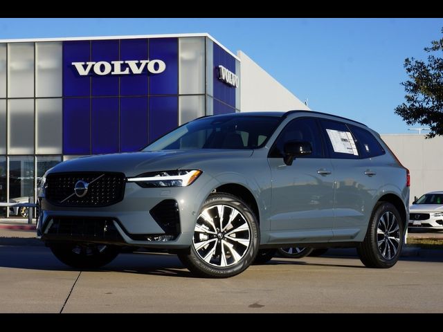 2024 Volvo XC60 Plus Dark Theme