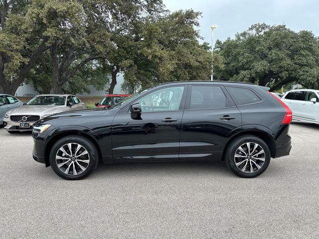 2024 Volvo XC60 Plus Dark Theme