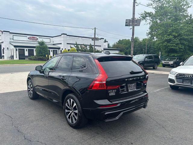 2024 Volvo XC60 Plus Dark Theme