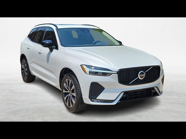 2024 Volvo XC60 Plus Dark Theme