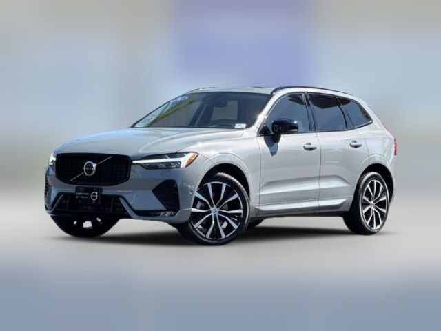 2024 Volvo XC60 Plus Dark Theme