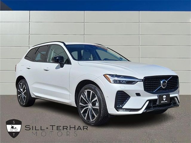 2024 Volvo XC60 Plus Dark Theme