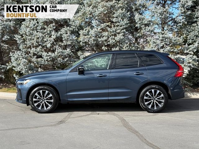 2024 Volvo XC60 Plus Dark Theme