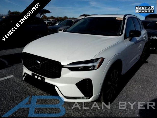 2024 Volvo XC60 Plus Dark Theme