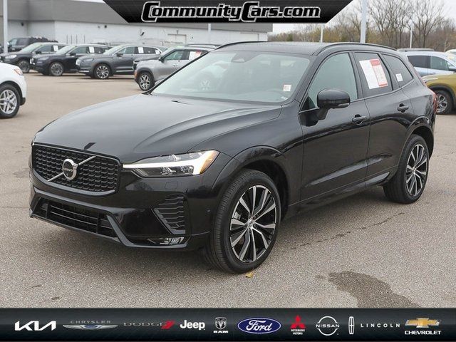 2024 Volvo XC60 Plus Dark Theme