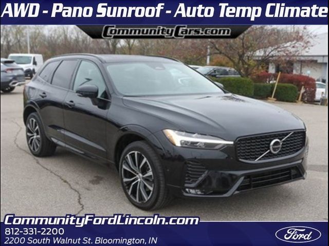 2024 Volvo XC60 Plus Dark Theme