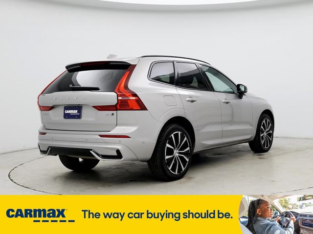 2024 Volvo XC60 Plus Dark Theme