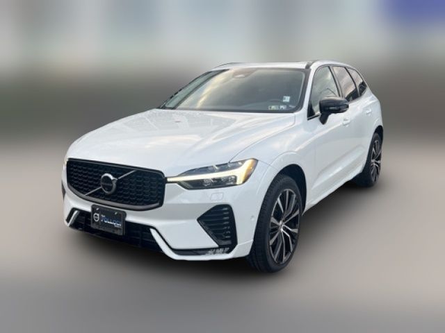 2024 Volvo XC60 Plus Dark Theme