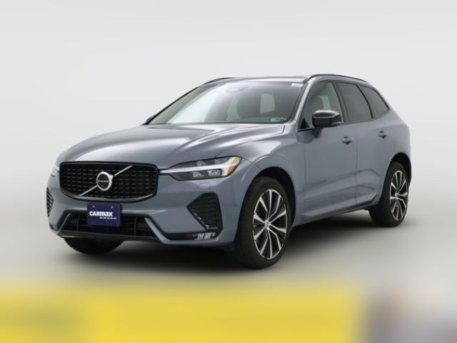 2024 Volvo XC60 Plus Dark Theme