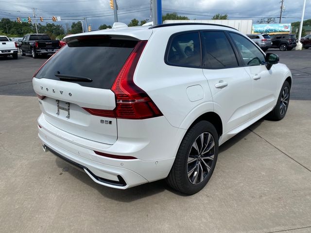 2024 Volvo XC60 Plus Dark Theme