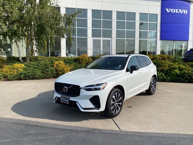 2024 Volvo XC60 Plus Dark Theme