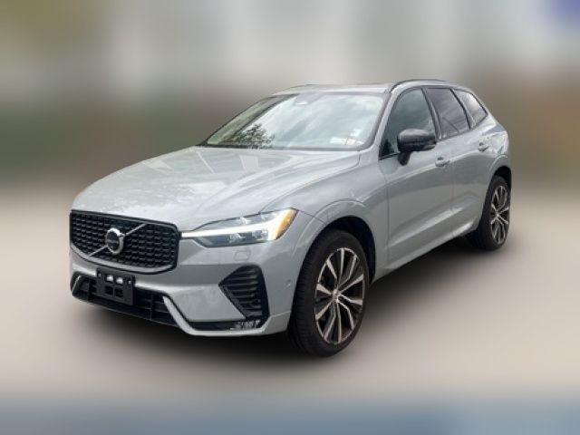 2024 Volvo XC60 Plus Dark Theme