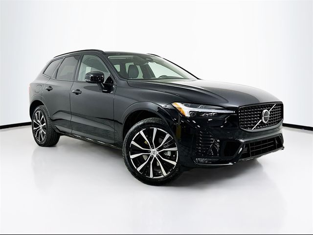 2024 Volvo XC60 Plus Dark Theme