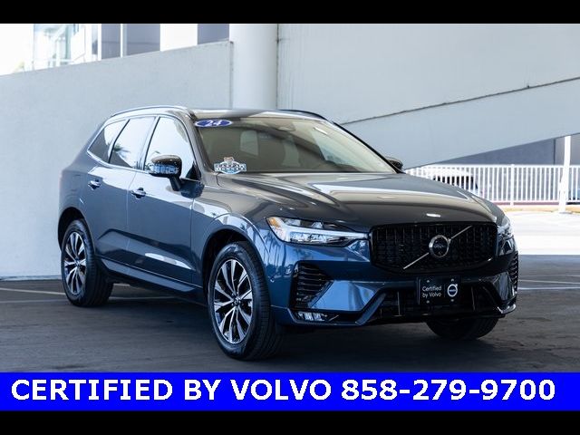 2024 Volvo XC60 Plus Dark Theme