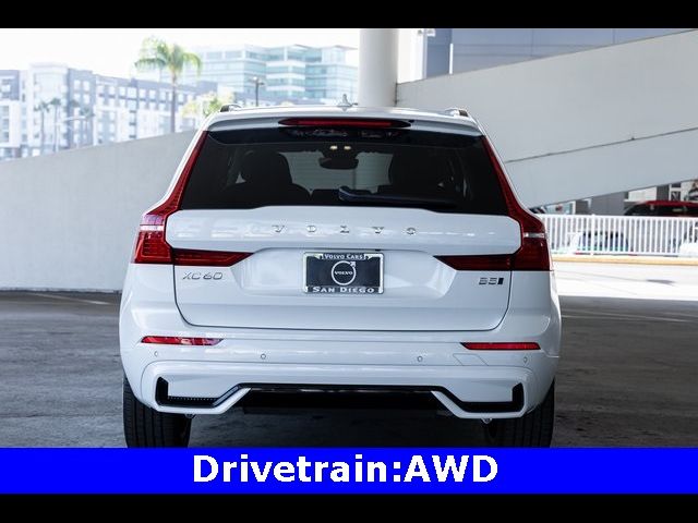 2024 Volvo XC60 Plus Dark Theme