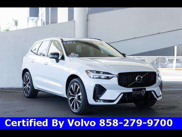 2024 Volvo XC60 Plus Dark Theme